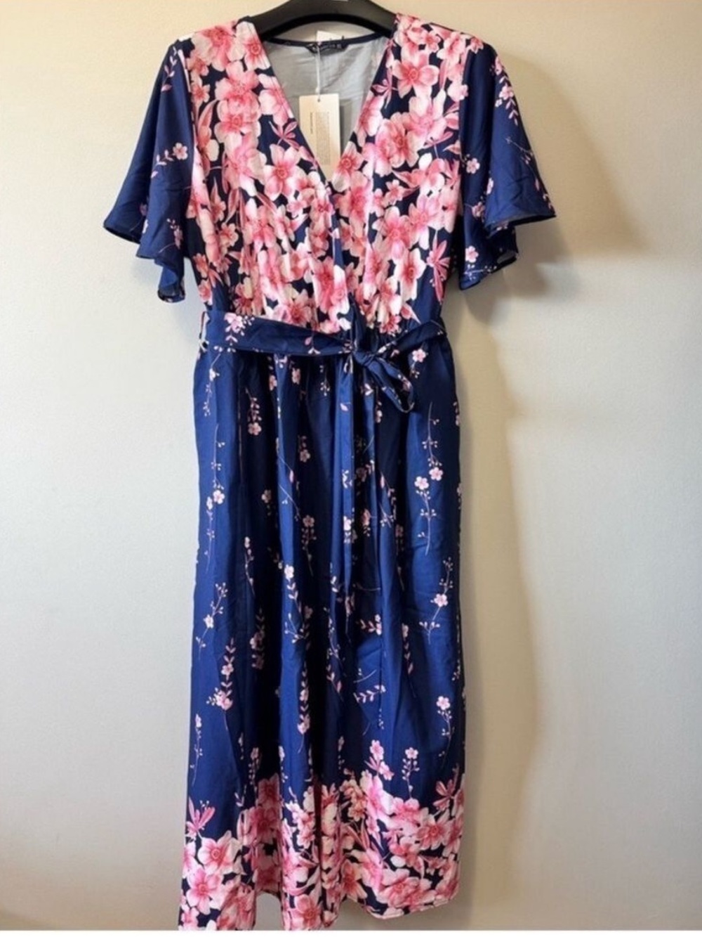 BloomChic Blue Flutter Sleeve Sundress NWT Size 10 Large